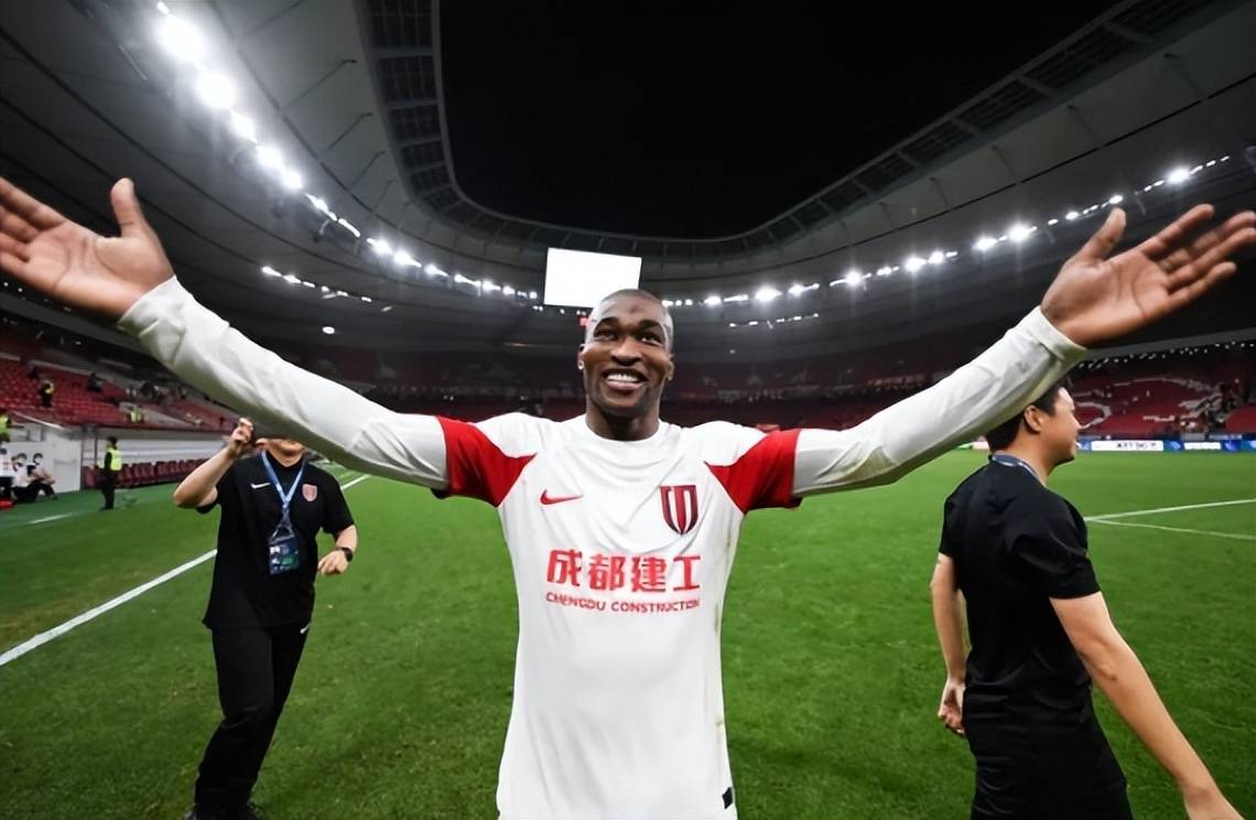 球队外援状态火爆,成为进攻核心 球队外援状态火爆,成为进攻核心