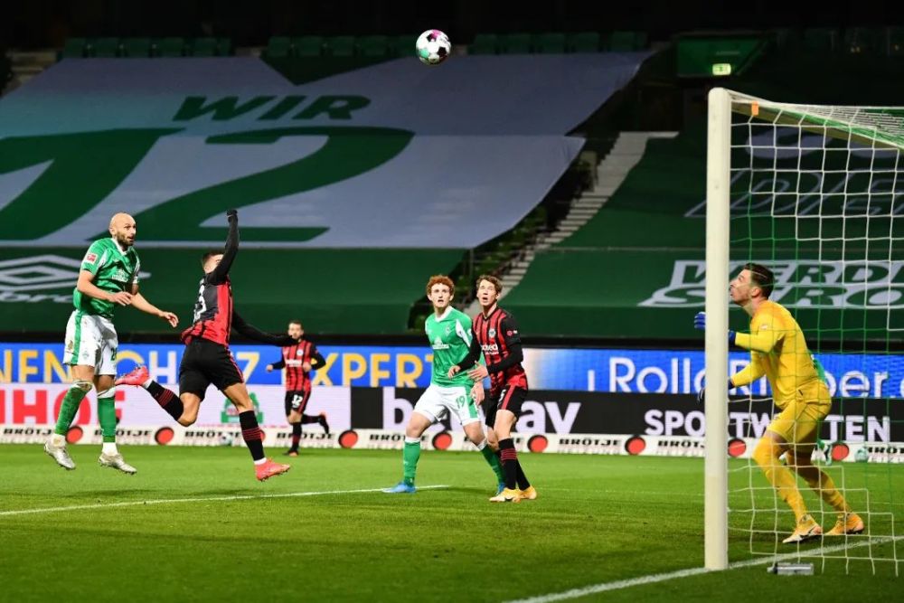 法兰克福主场告捷,坚持不败纪录的简单介绍 法兰克福主场告捷,坚持不败纪录的简单介绍