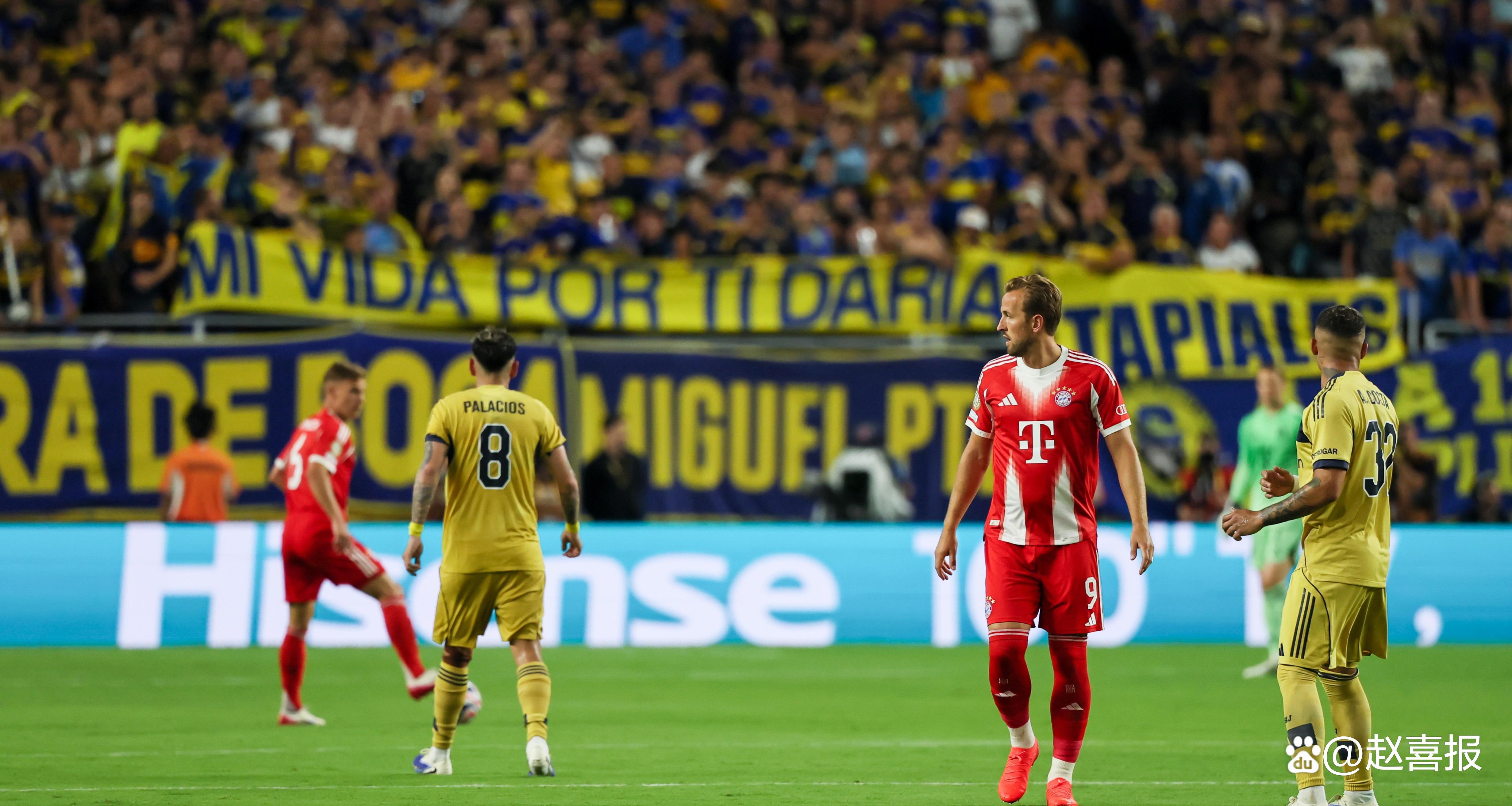 拜仁慕尼黑中场球员受伤离场的简单介绍